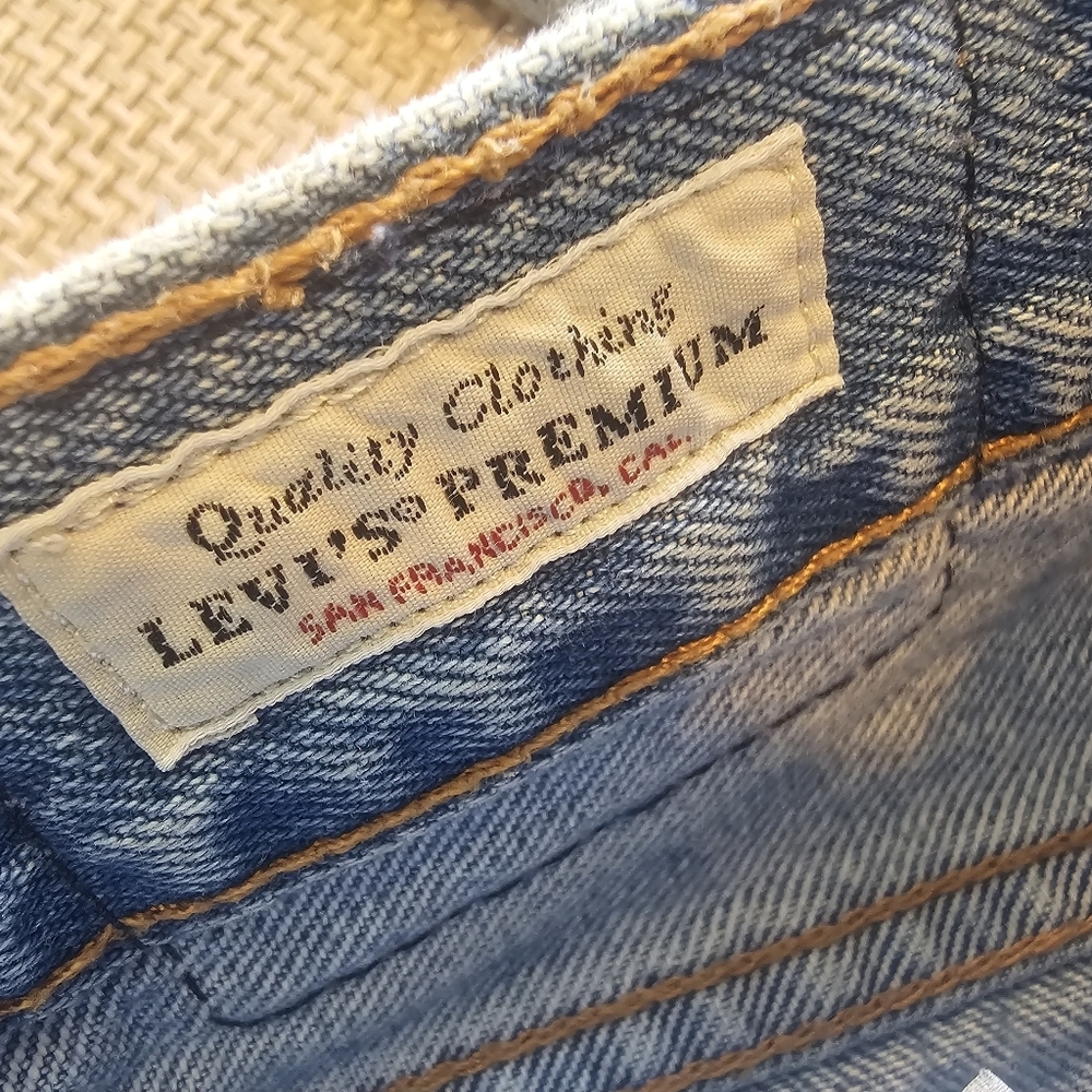 Leviās 501 Skinny Jeans Distressed Light Wash Button Fly W26 L28 - Picture 6 of 8